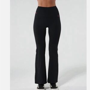 Ladies Brand New,  Small Flare Legging